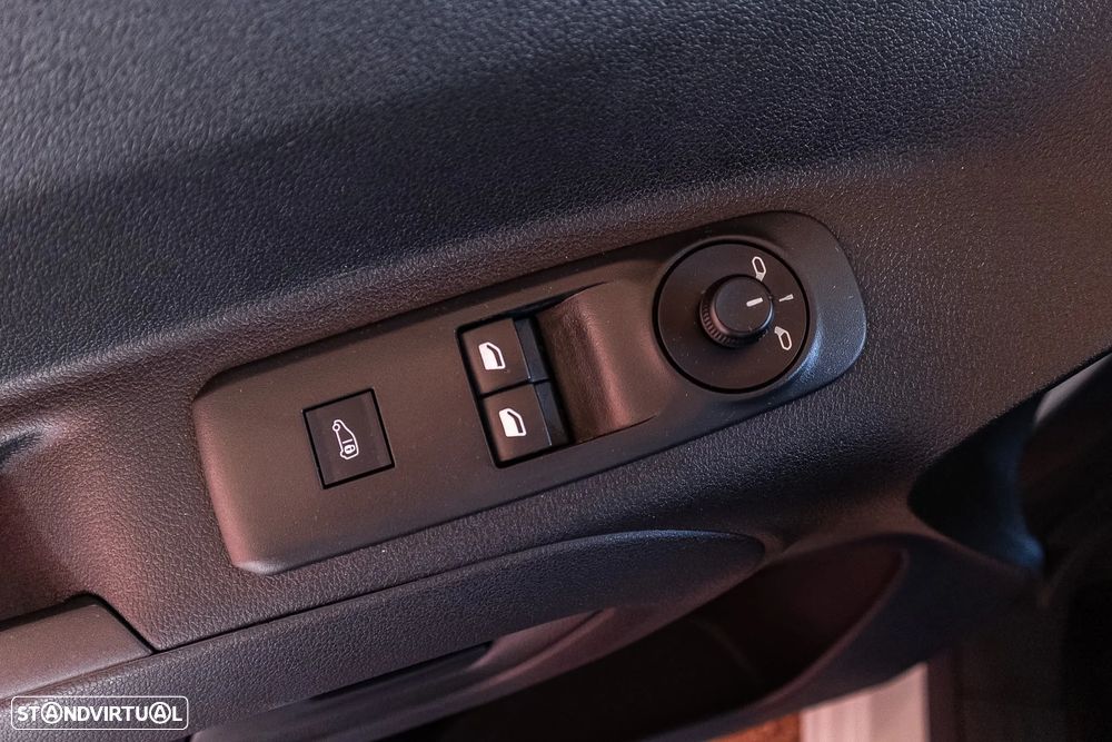 Peugeot Partner 1.6 BlueHDi 3Lug IVA Dedutível - 11