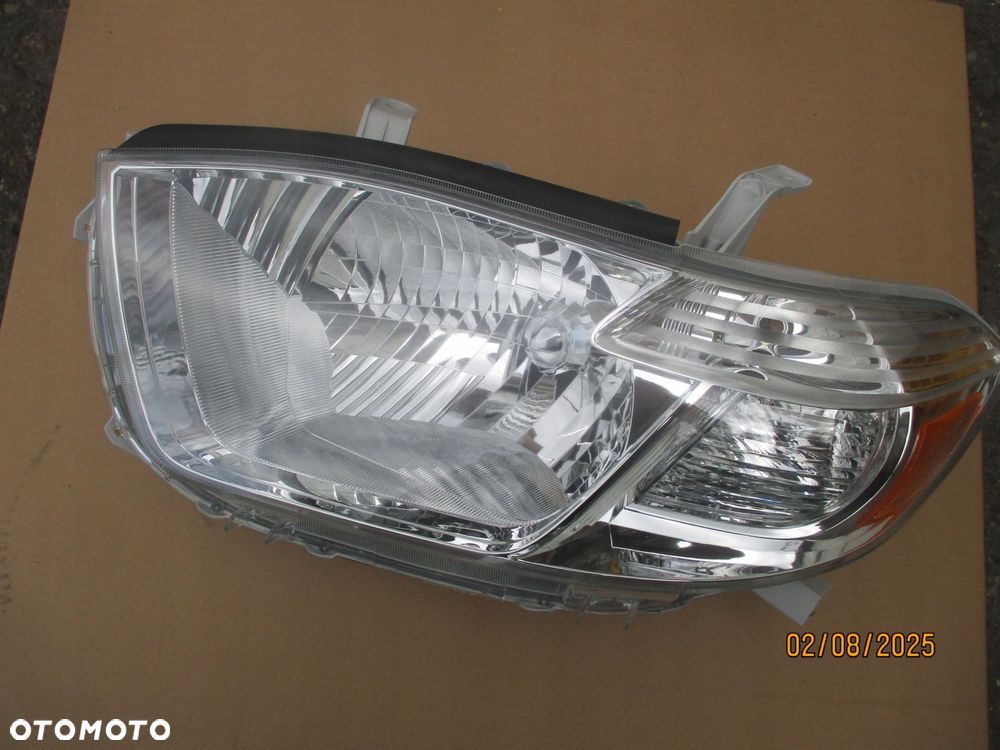 toyota highlander 2000r lampa przednia lewa kompletna - 1