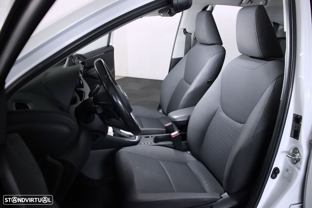 Toyota Yaris 1.5 HDF Comfort - 6
