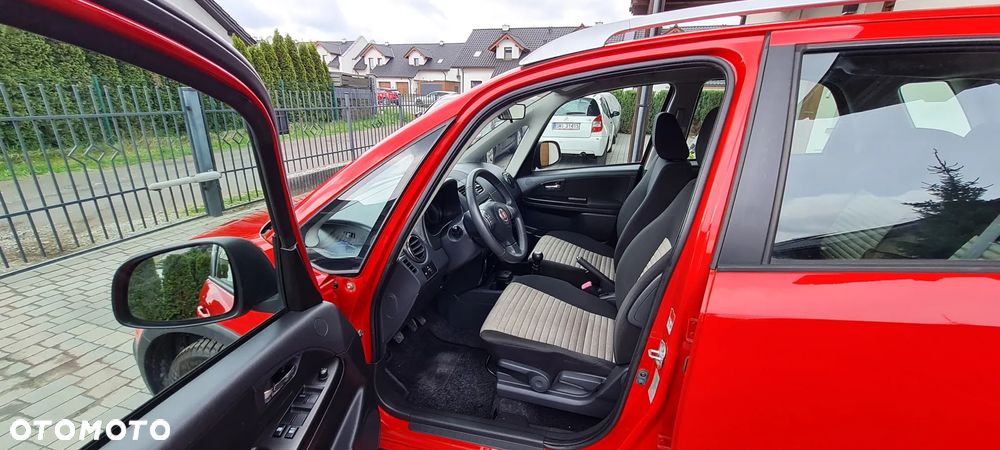 Fiat Sedici 1.6 16V 4x2 Emotion - 11