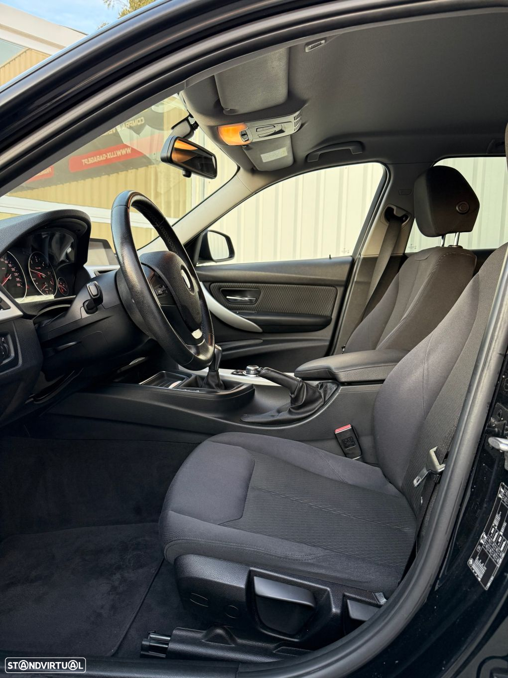 BMW 318 d Touring Line Modern - 4