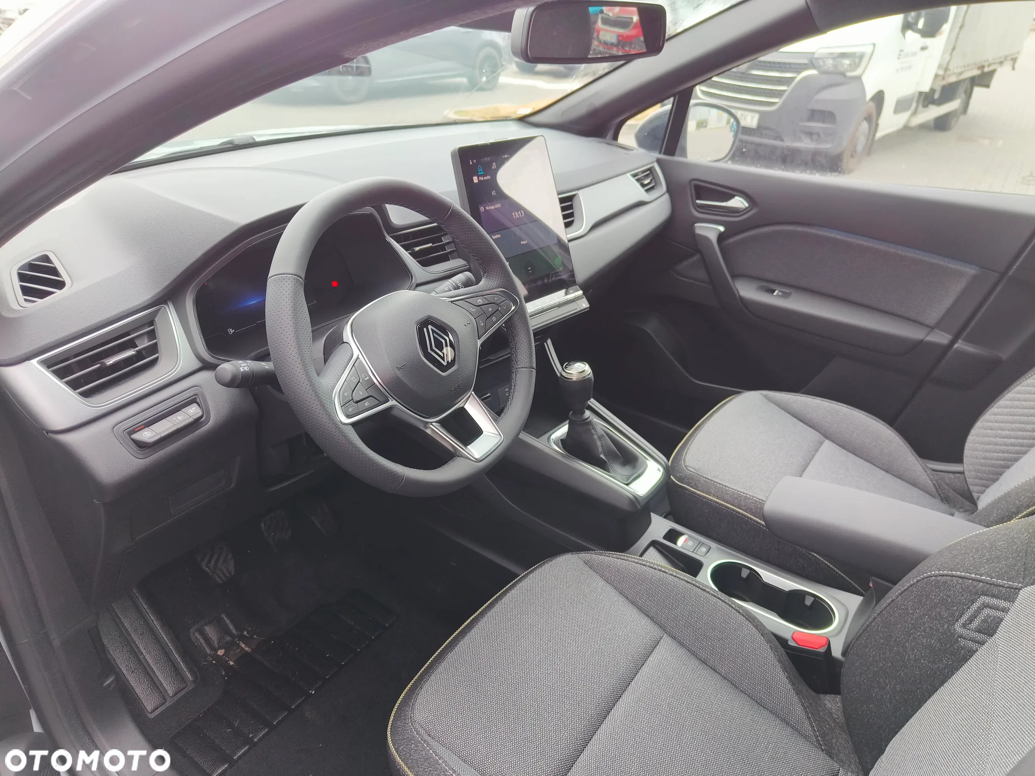 Renault Captur 1.0 TCe Techno - 8