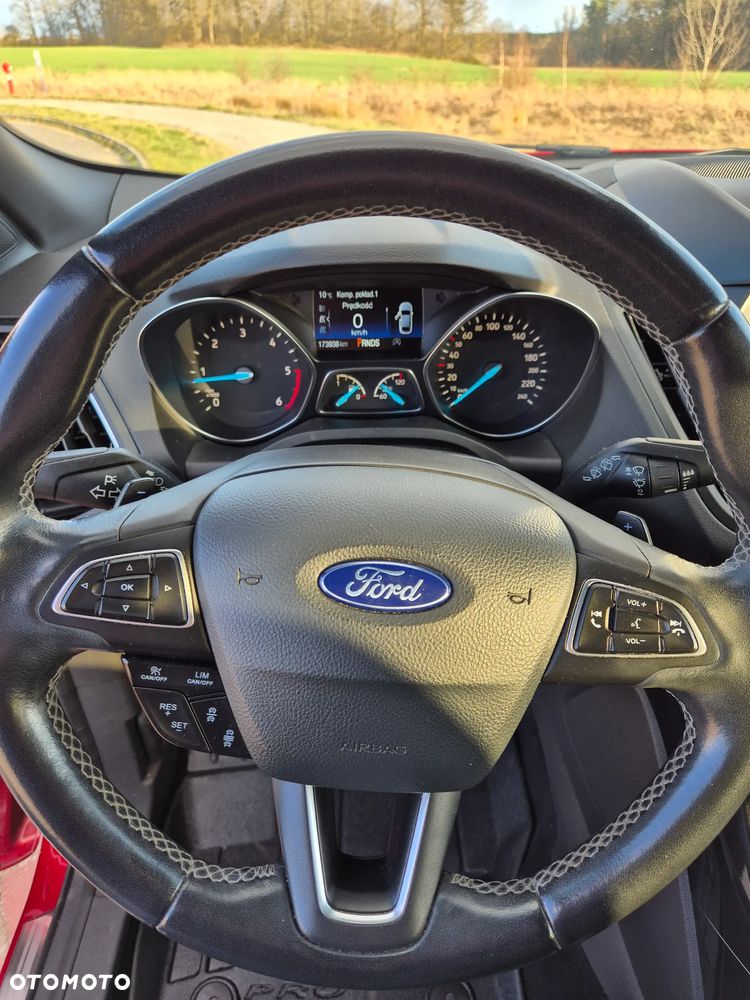 Ford Kuga 2.0 TDCi 4x4 ST-Line - 8