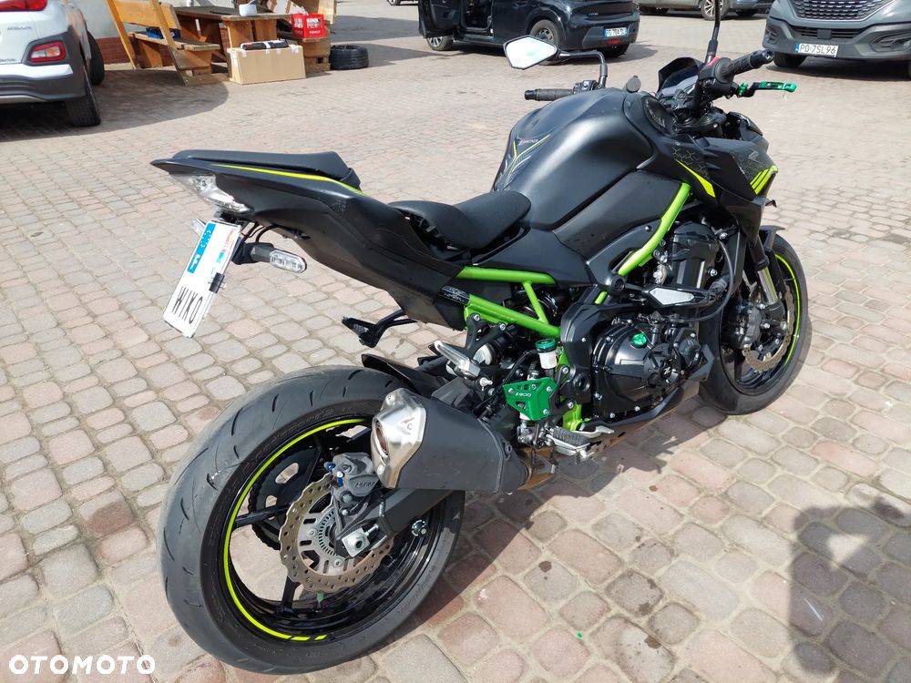 Kawasaki Z 900 - 5