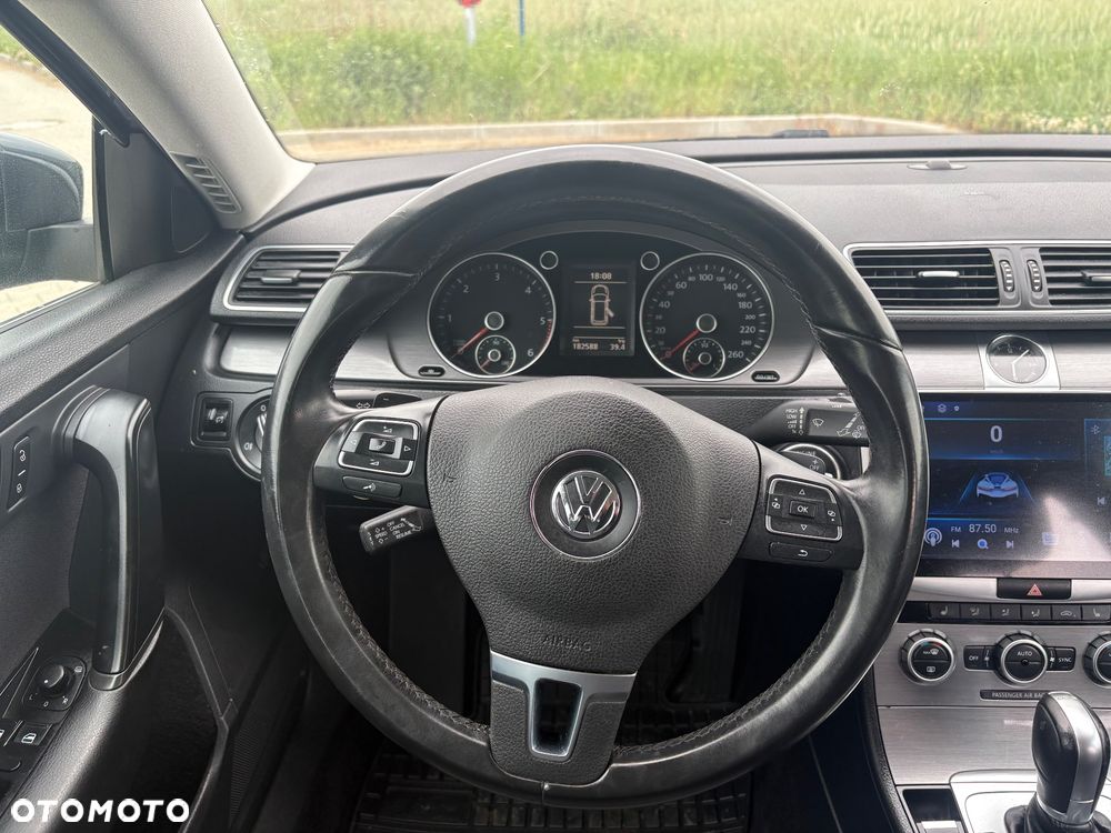 Volkswagen Passat 2.0 BlueTDI DSG SCR Business Edition - 10