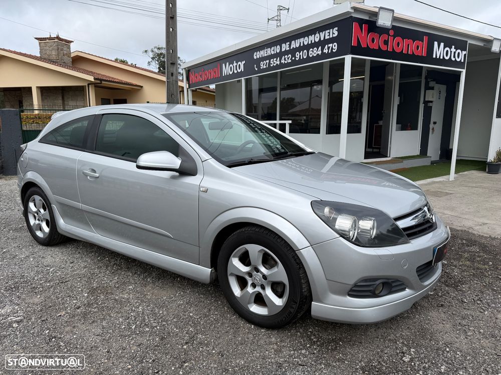 Opel Astra GTC 1.3 CDTI - 1