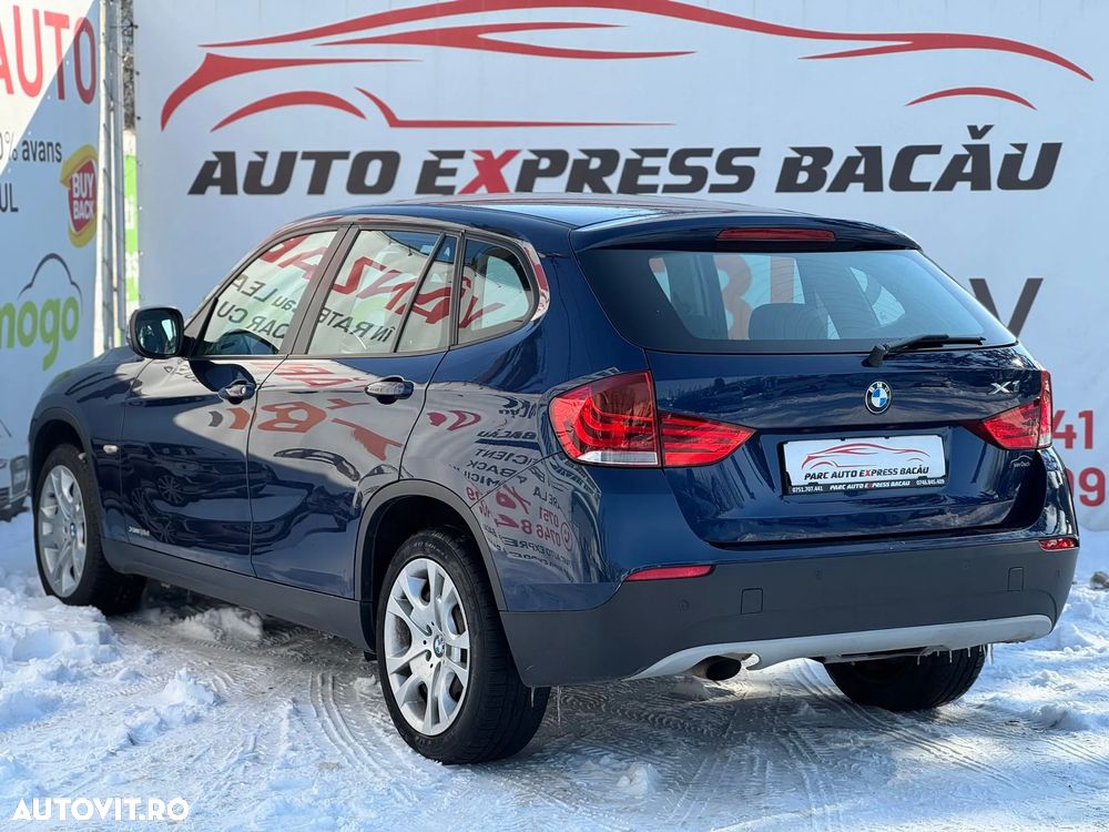 BMW X1 xDrive18d Sport Line - 4