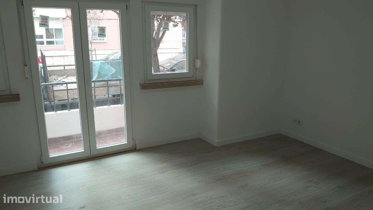 T2 Rua dos Cervantes Lisboa Remodelado - Grande imagem: 5/34
