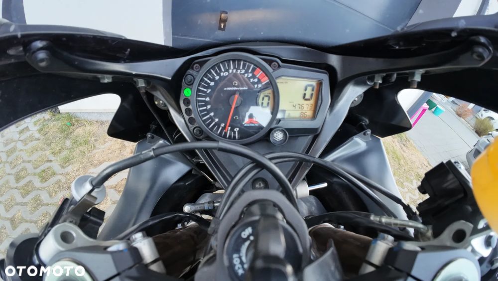 Suzuki GSX-R - 5