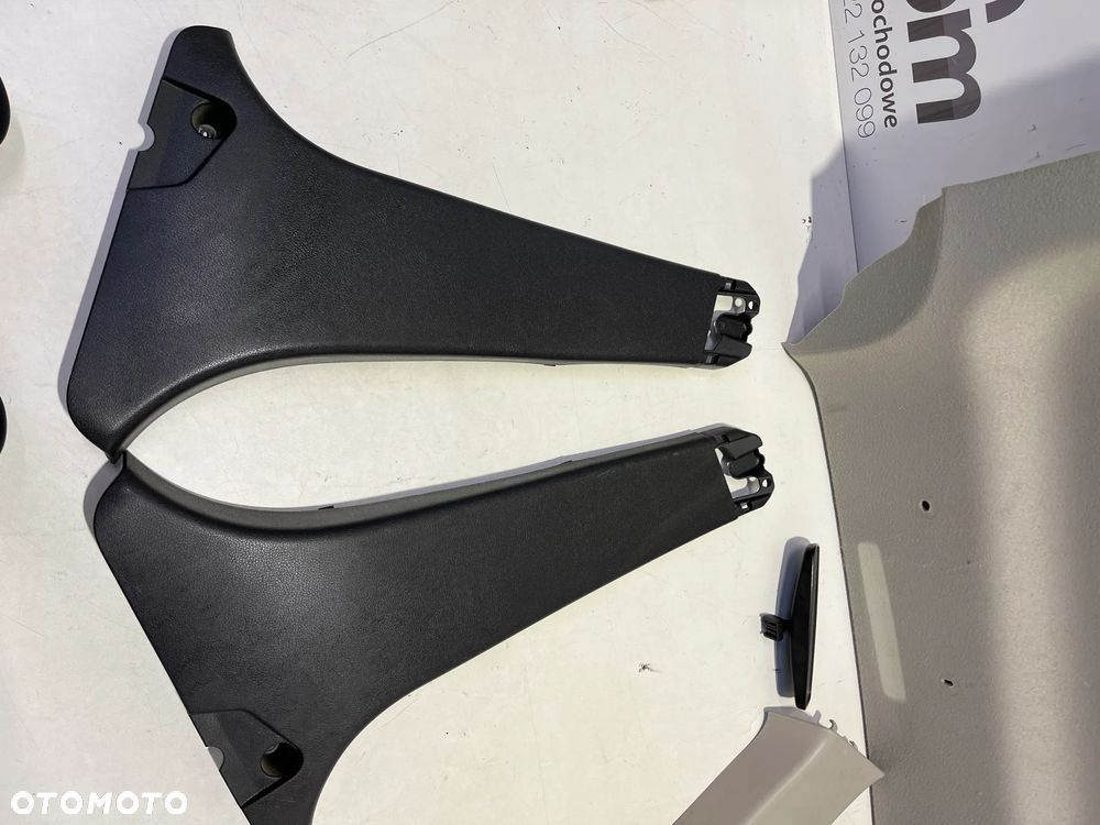 WYPOSAŻENIE WNĘTRZ PODSUFITKA DACIA LOGAN II 2015rok - 16