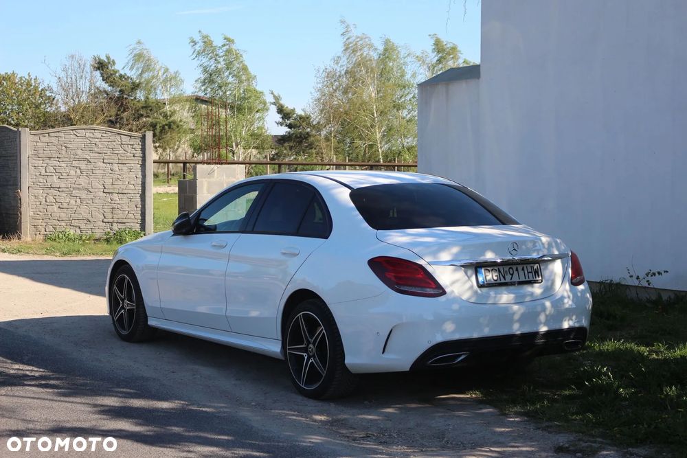 Mercedes-Benz Klasa C - 16