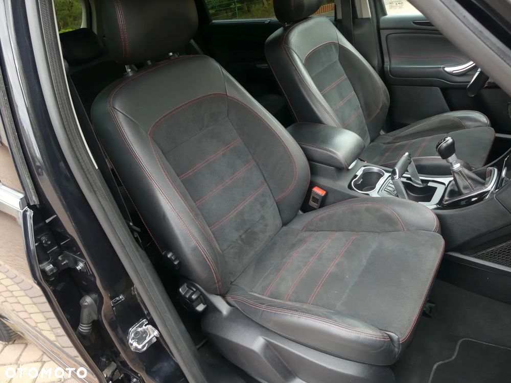 Ford S-Max 2.0 TDCi DPF Trend - 30