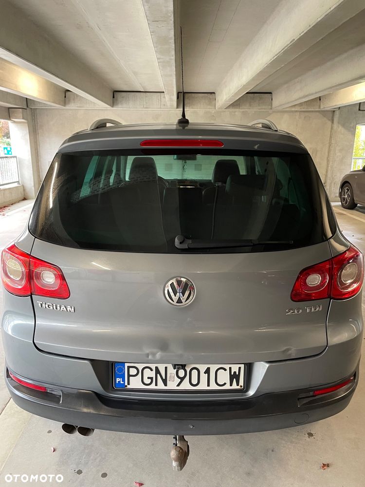 Volkswagen Tiguan - 4