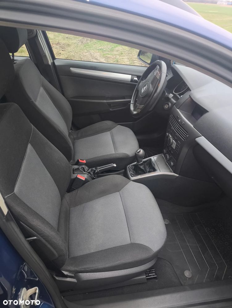 Opel Astra - 12