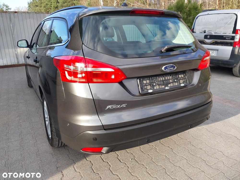 Ford Focus - 6