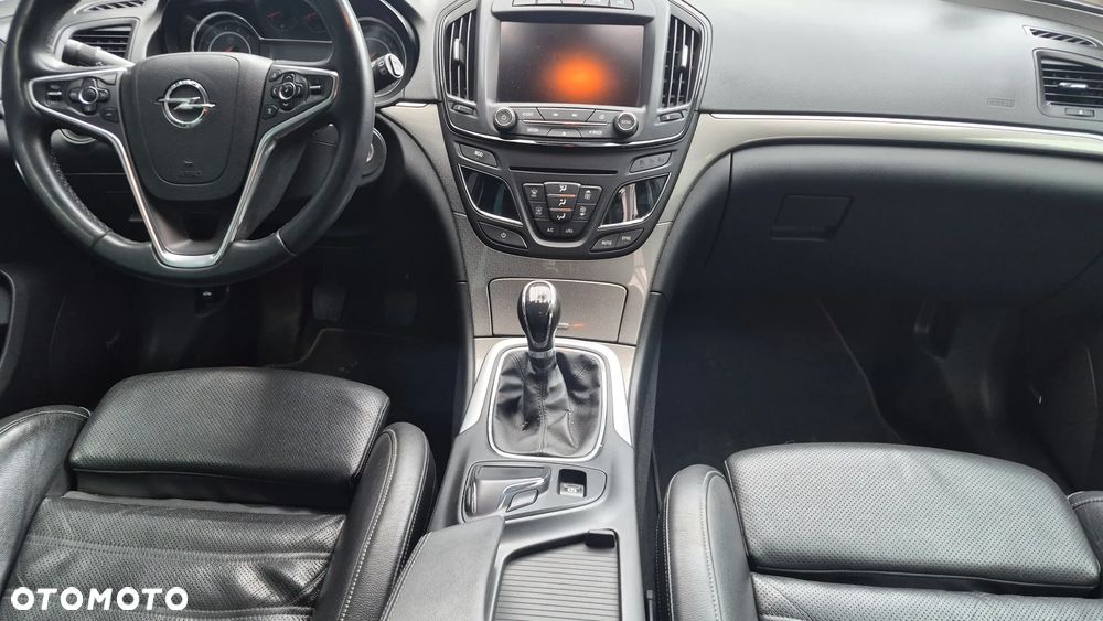 Opel Insignia - 13