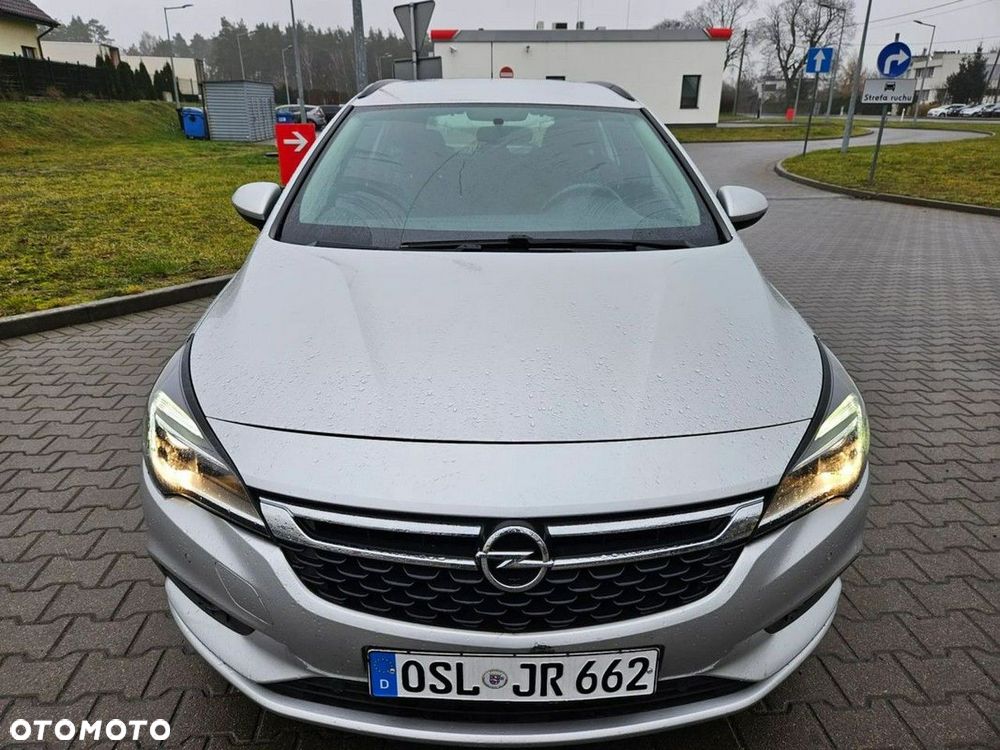 Opel Astra - 8