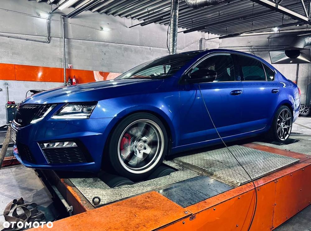Skoda Octavia 2.0 TSI RS 245 DSG - 20