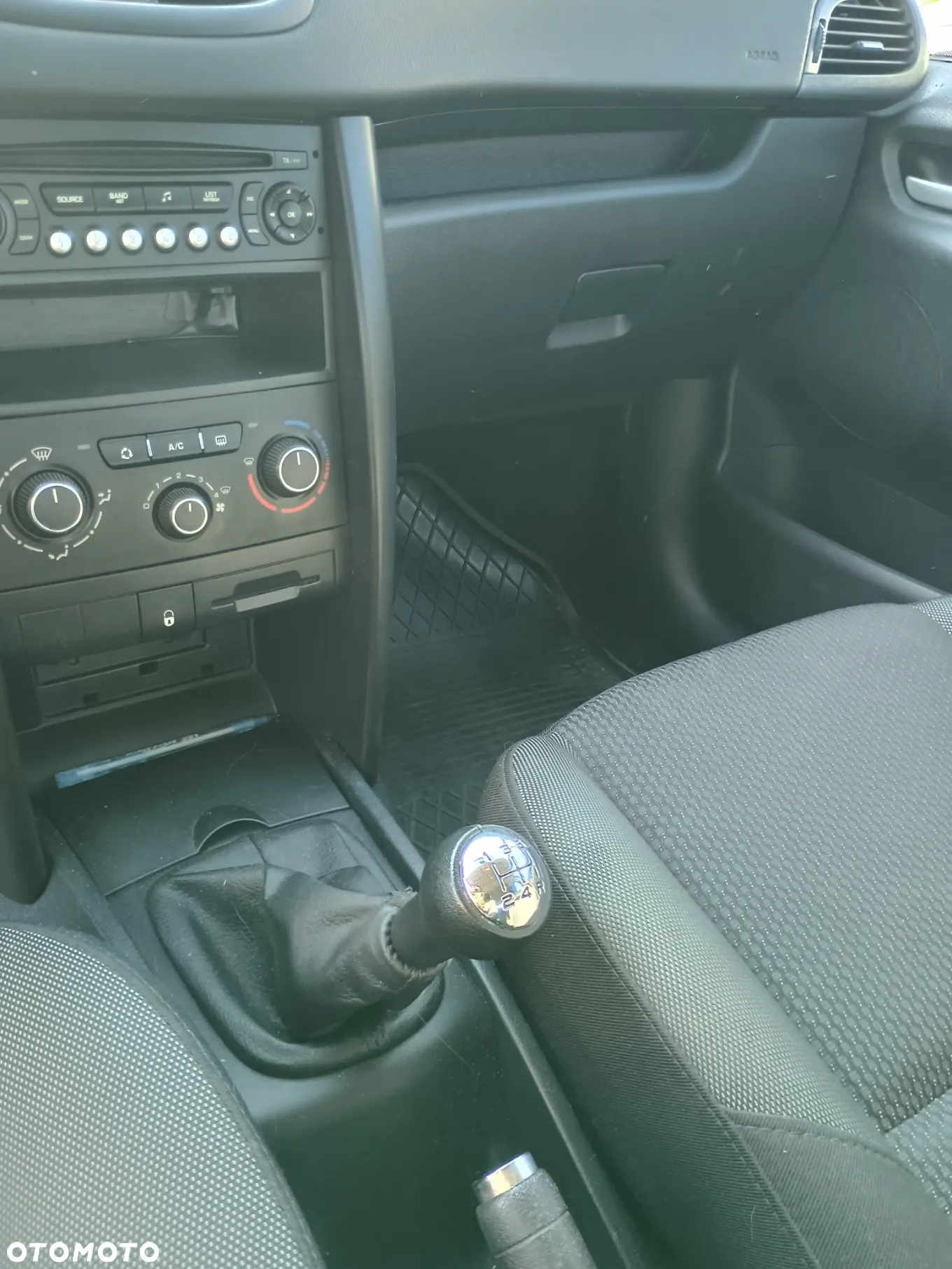 Peugeot 207 1.4 HDi Active - 16