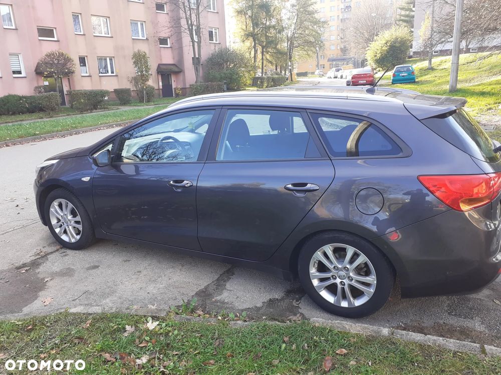 Kia Ceed 1.4 CVVT - 2