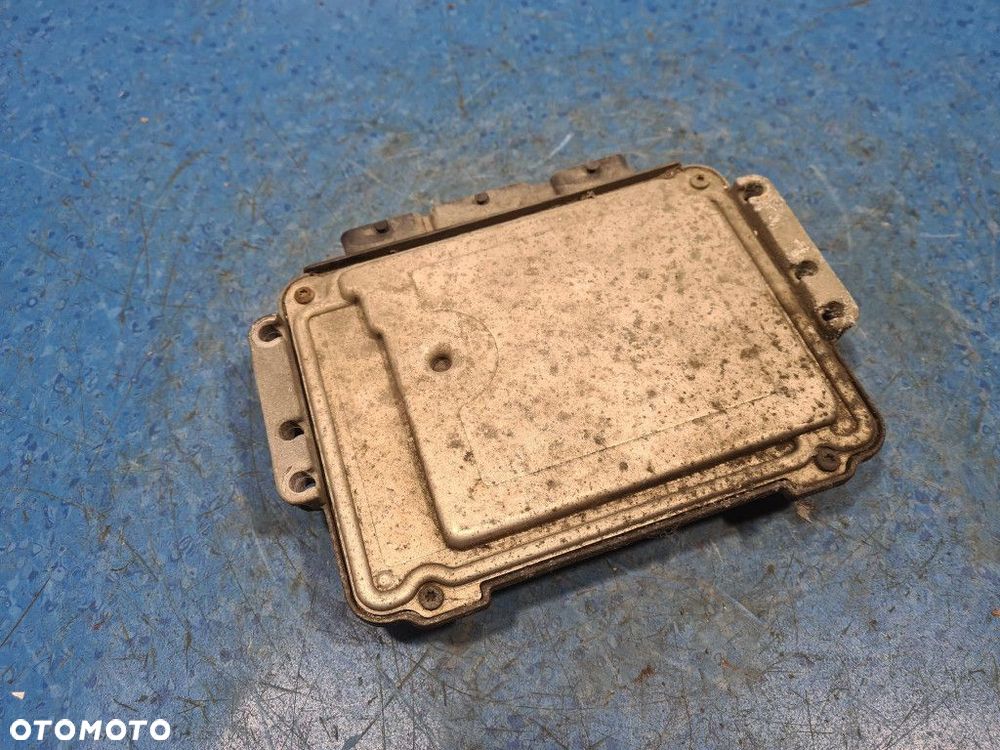 NISSAN INTERSTAR STEROWNIK SILNIKA 0281012200 ZD30 - 8