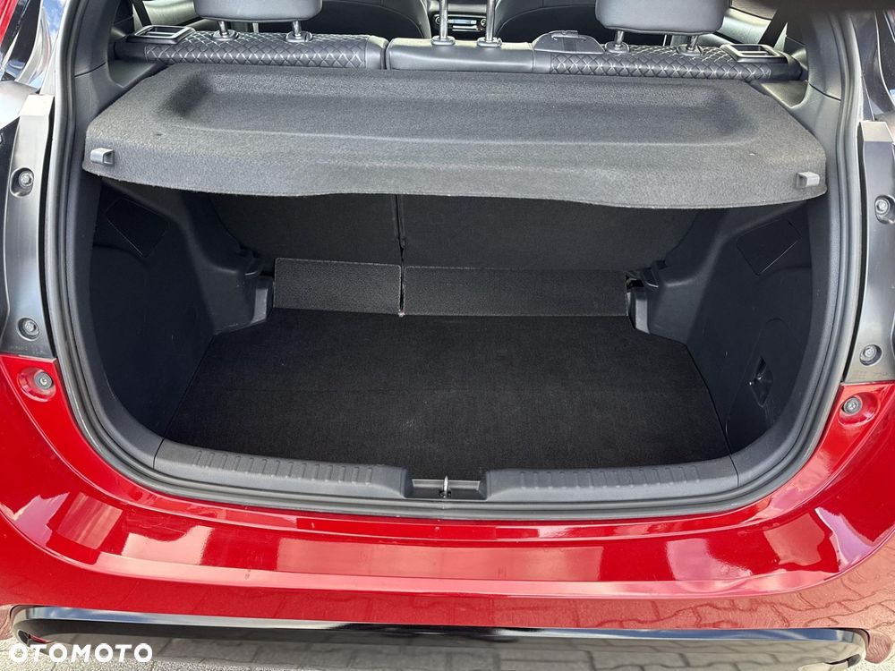 Toyota Yaris Hybrid 1.5 Selection Style - 13