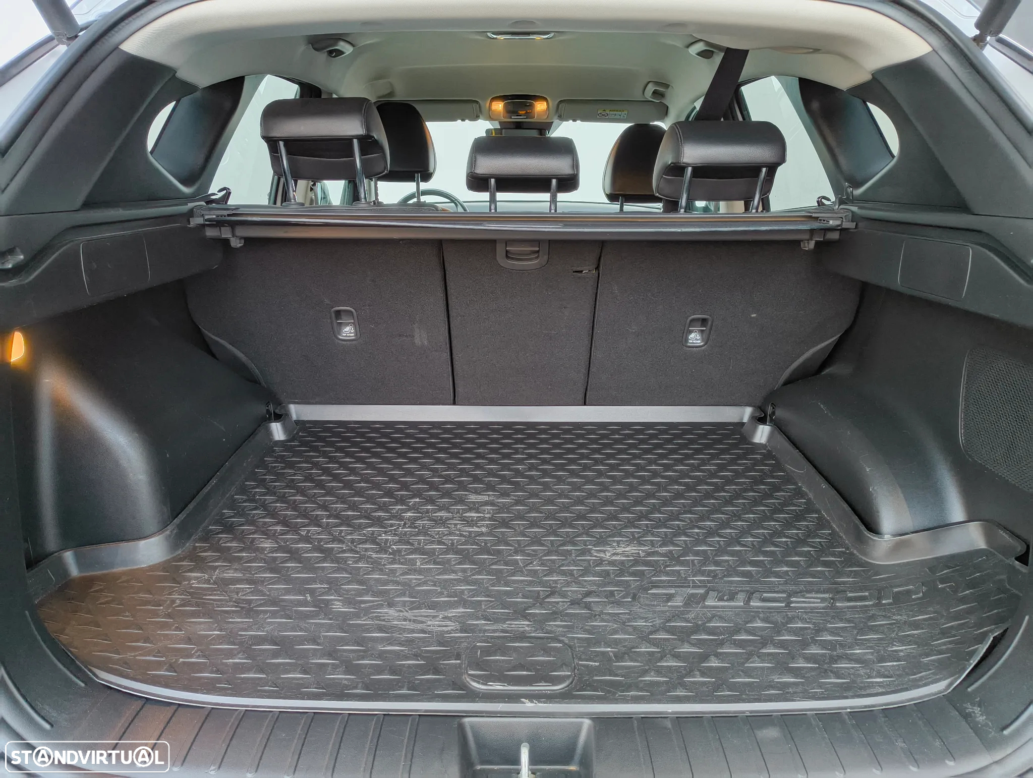 Hyundai Tucson 1.6 T-GDi 48V Vanguard - 9