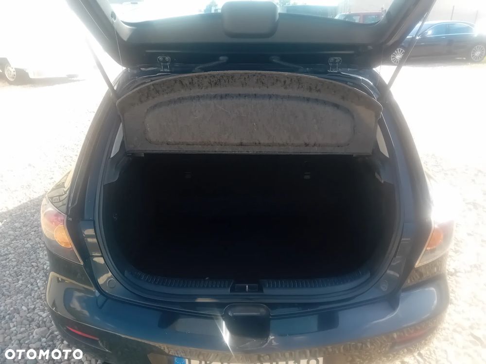 Mazda 3 - 10