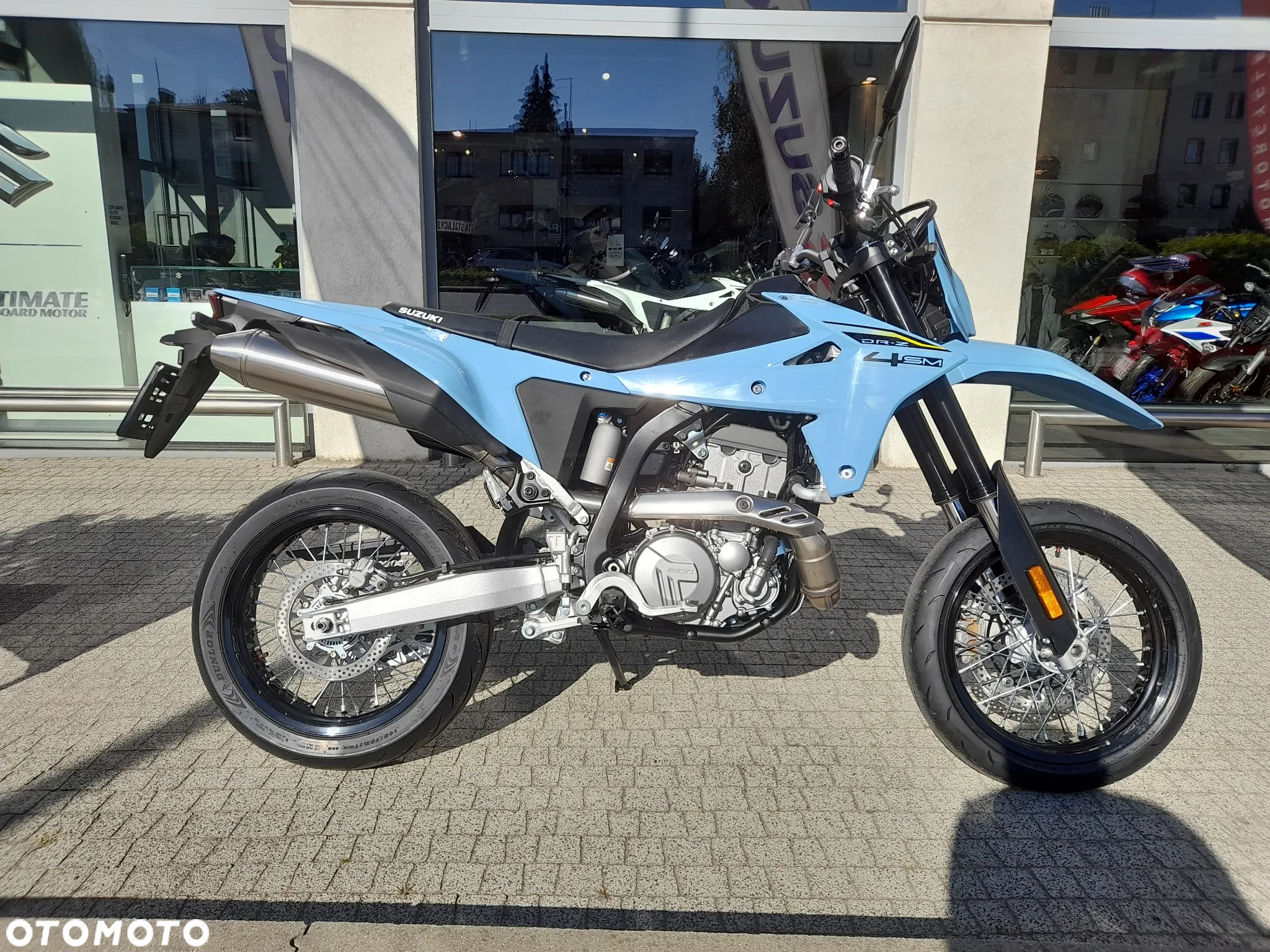 Suzuki DR-Z - 12
