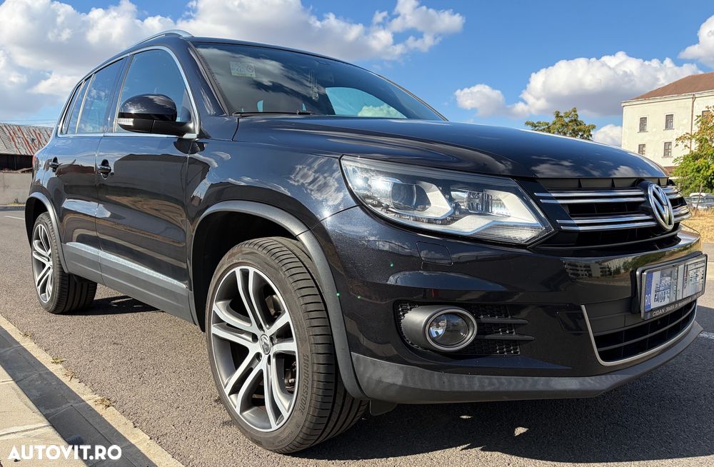 Volkswagen Tiguan 2.0 TDI DPF 4Motion BlueMotion Technology Exclusive - 3