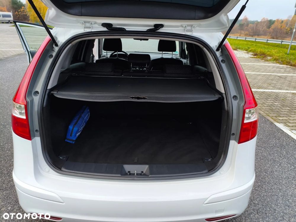 Hyundai i30 1.4 White Edition - 23