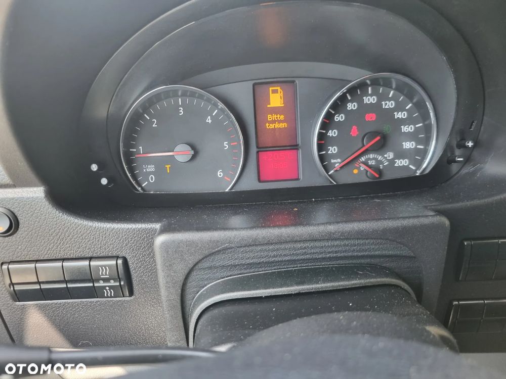 Volkswagen Crafter - 21