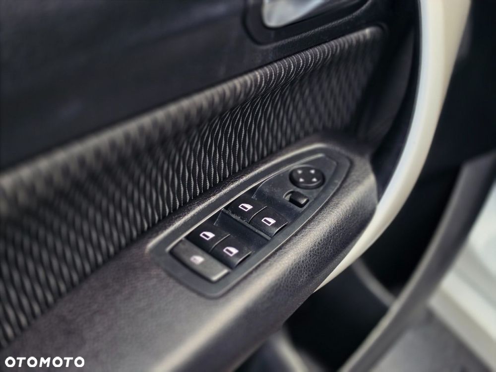 BMW Seria 1 - 15