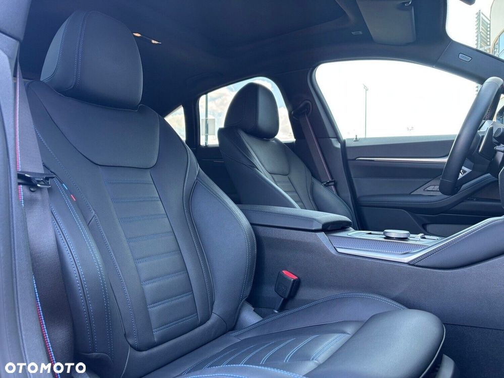 BMW Seria 4 M440i xDrive mHEV sport - 16