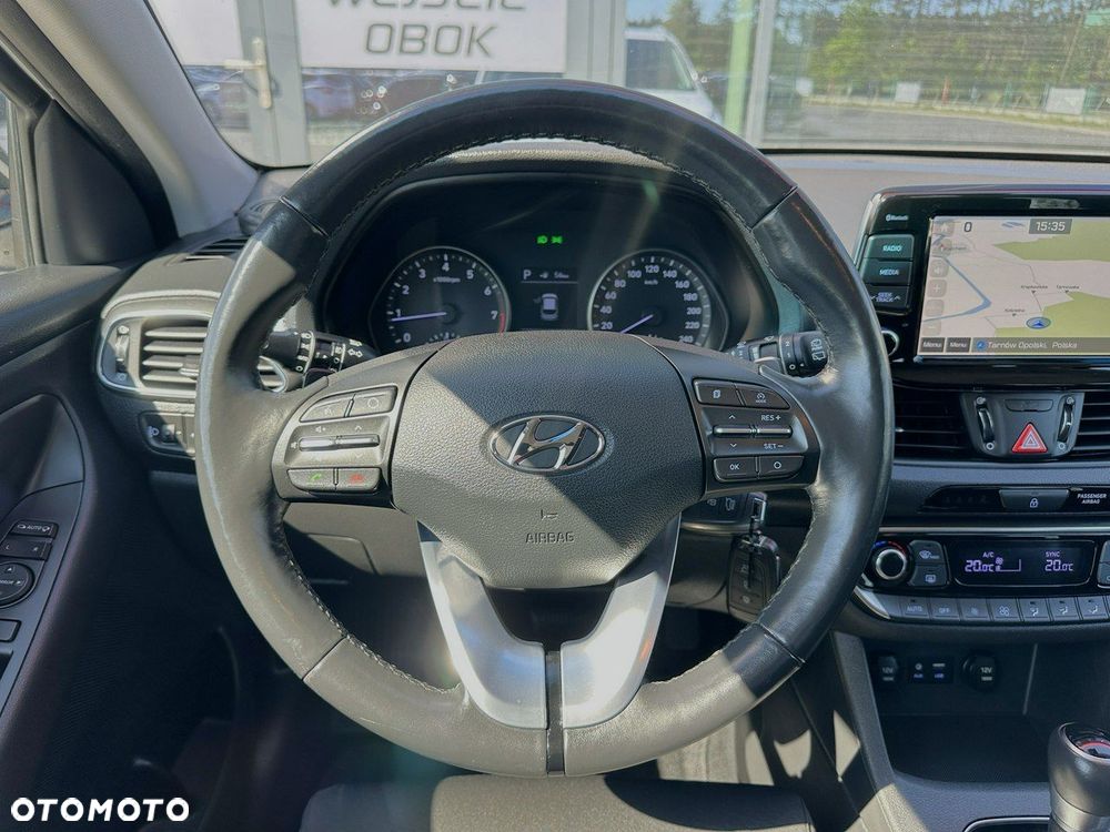 Hyundai i30 1.4 T-GDI DCT YES - 17