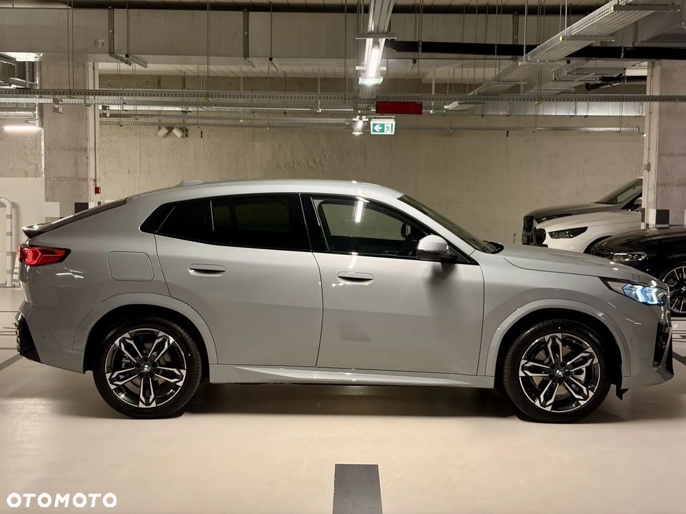 BMW iX2 xDrive30 66.5kWh - 3