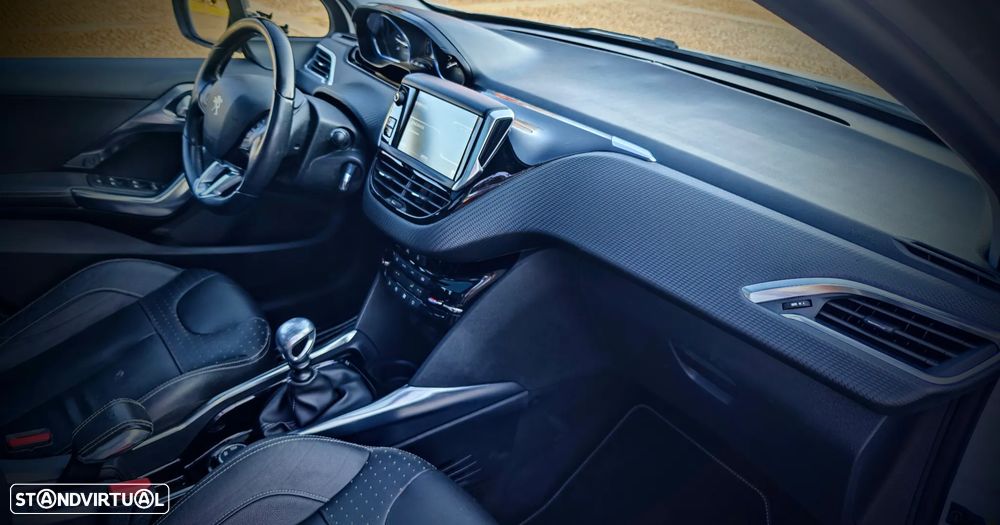 Peugeot 2008 BlueHDi FAP 120 STOP & START GT-Line Edition - 7