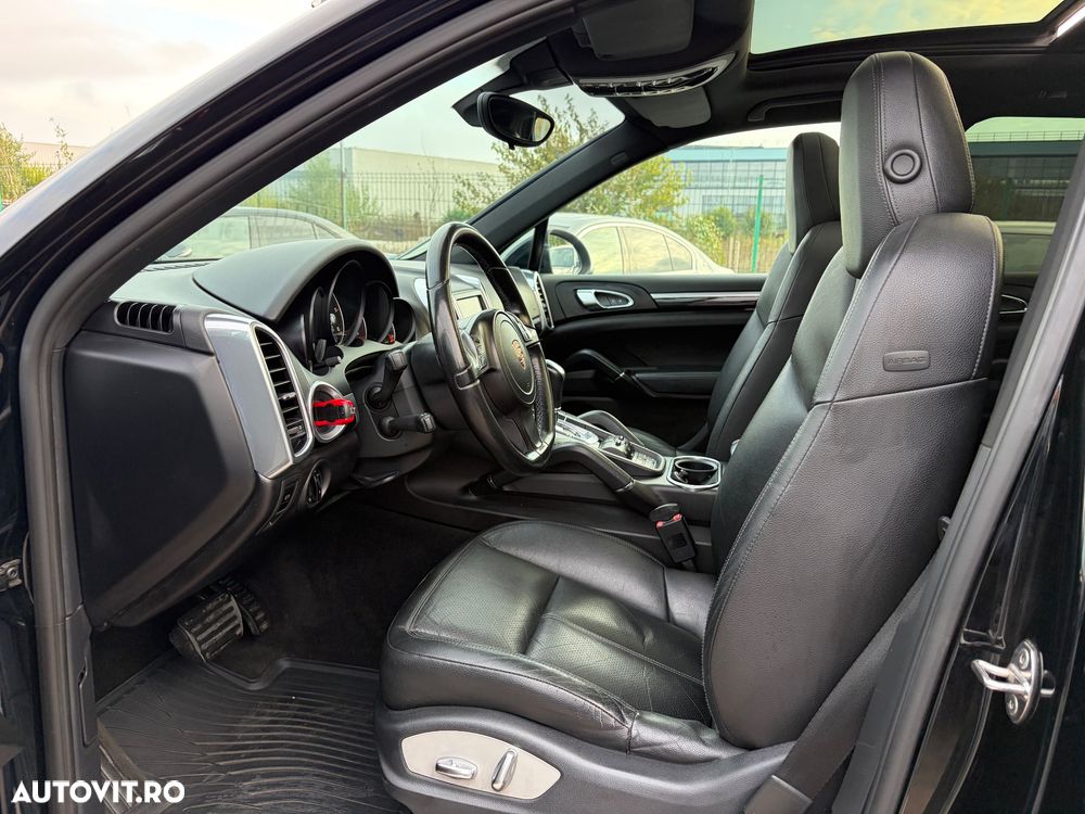 Porsche Cayenne 3.0TD TipTronic - 15