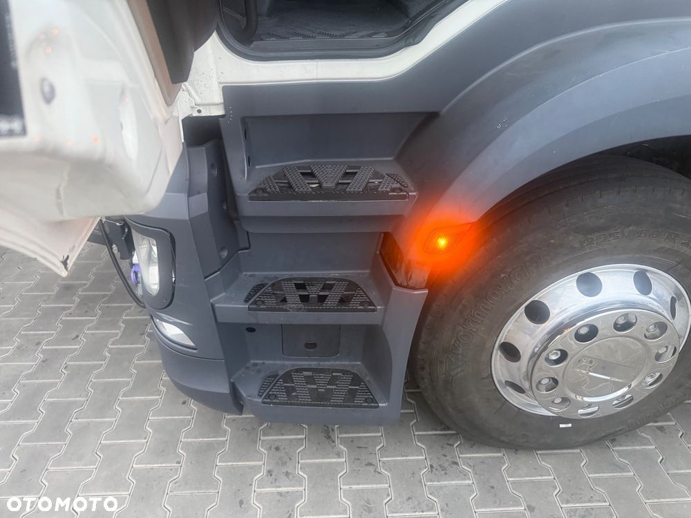 Mercedes-Benz Actros 18.40 - 19