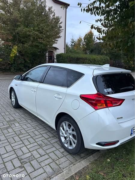 Toyota Auris - 2