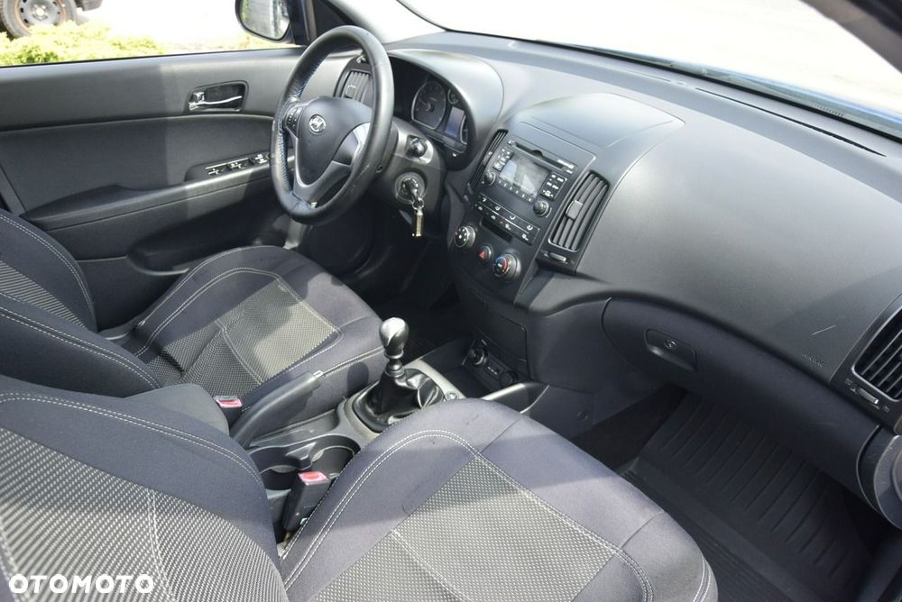 Hyundai i30 1.4 Classic EU5 - 30