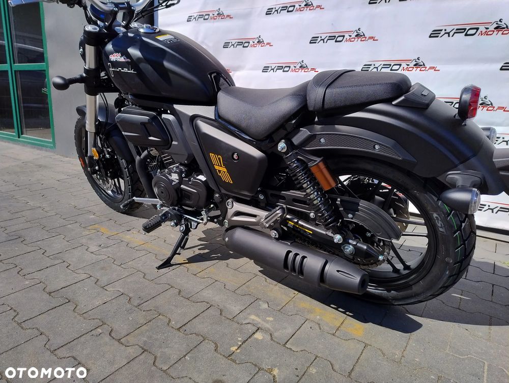 Junak M12 - 8