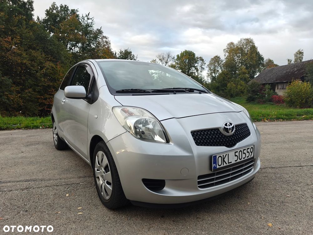 Toyota Yaris 2006 photo 3