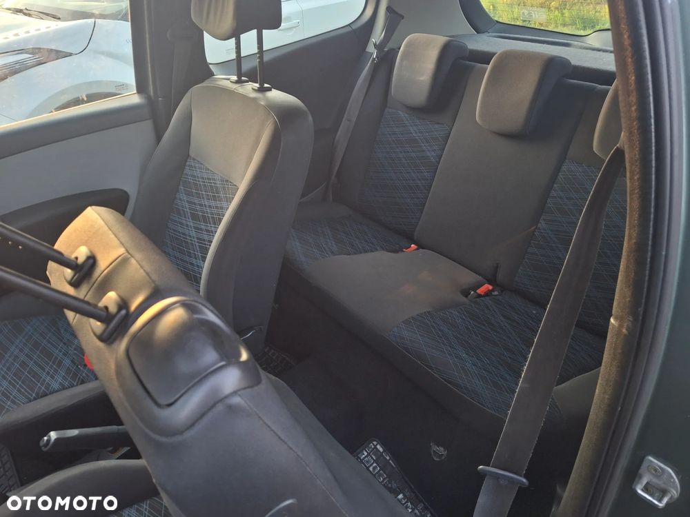 Renault Clio 1.2 16V Authentique - 7