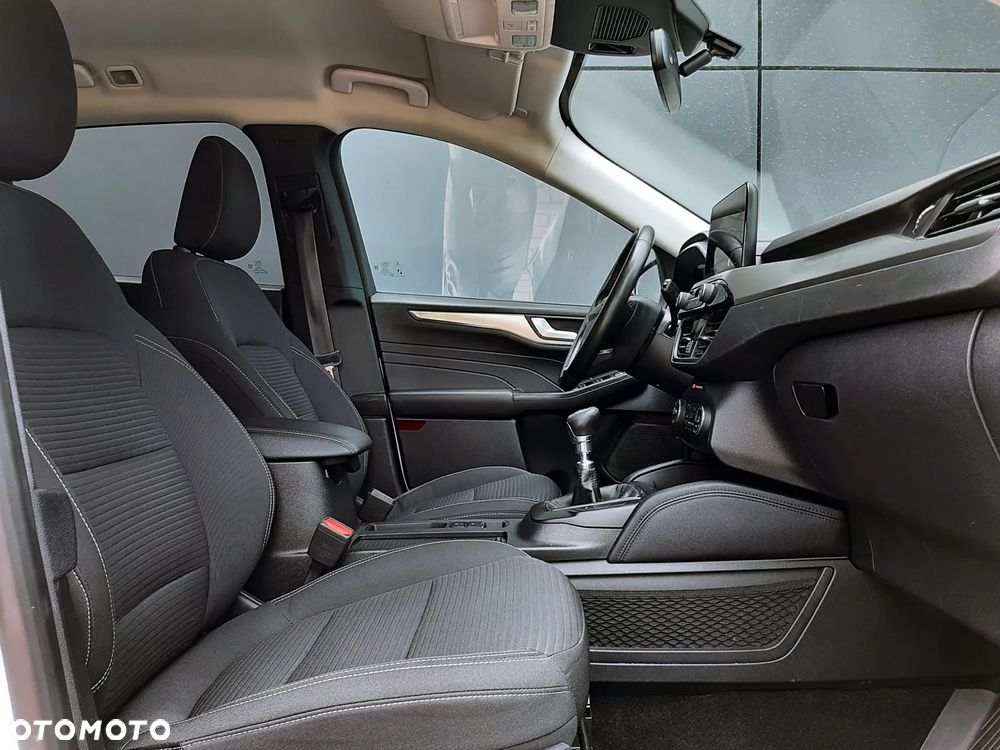 Ford Kuga 1.5 EcoBoost FWD Titanium - 20