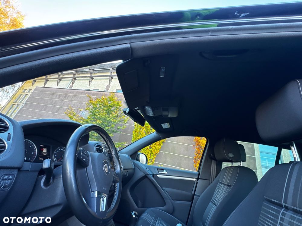 Volkswagen Tiguan - 23