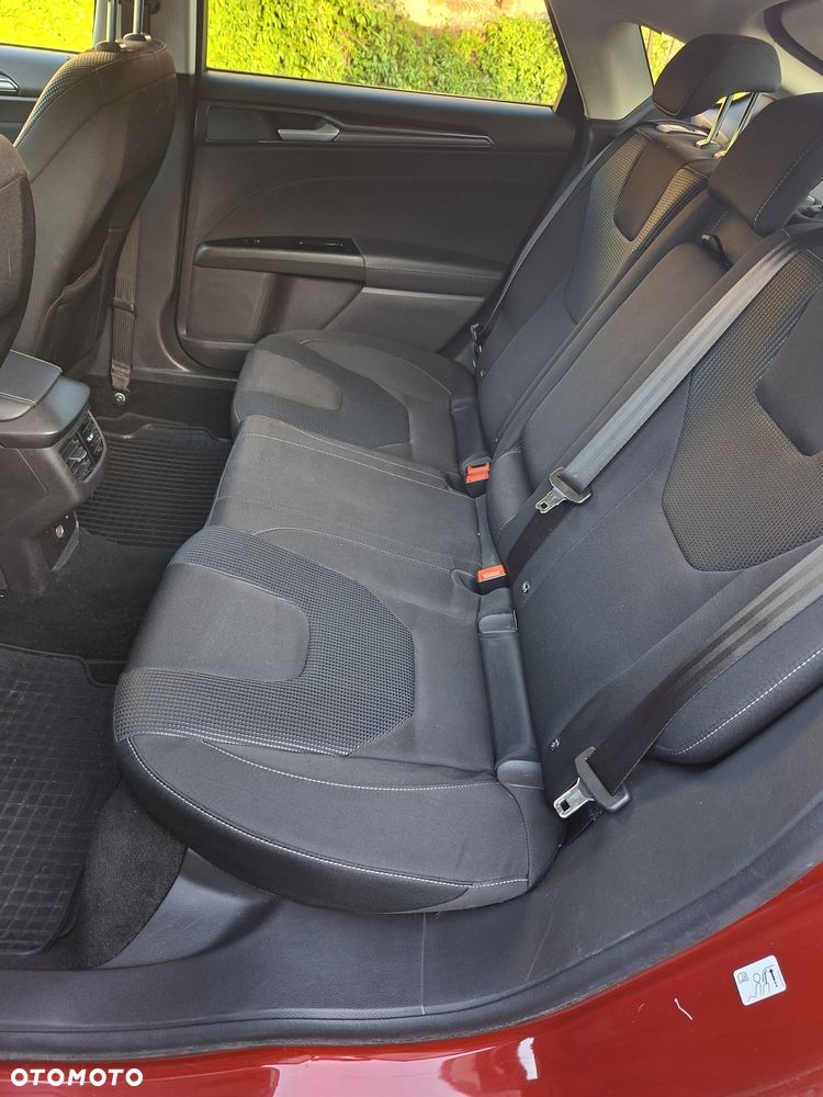 Ford Mondeo - 7