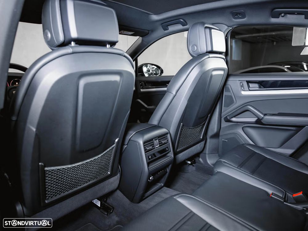 Porsche Cayenne Coupé E-Hybrid Tiptronic S - 20