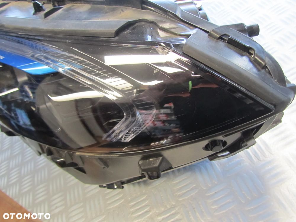 LAMPA 2439068900 - 3