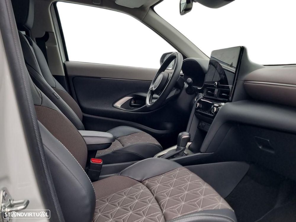 Toyota Yaris Cross 1.5 HDF Luxury - 7